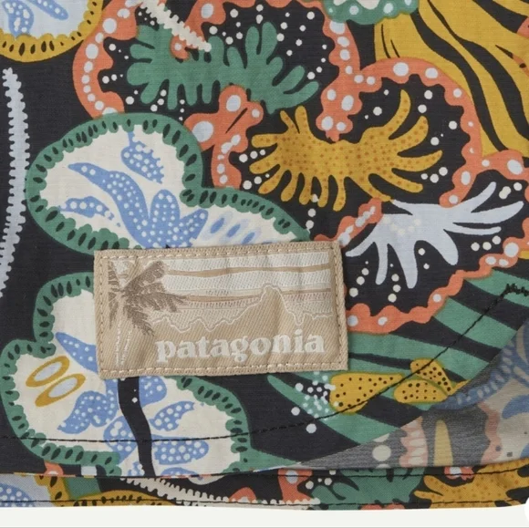 Patagonia Women's Wavefarer Boardshorts - 5 In. - Picture 7 of 8